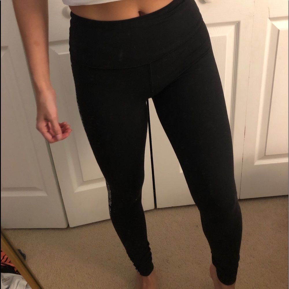 Victoria’s Secret leggings